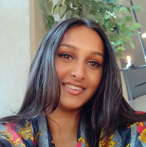 Meet your Posher, Shanta - Picture 1 of 1